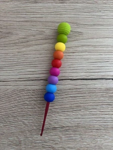 Designový háček 2mm