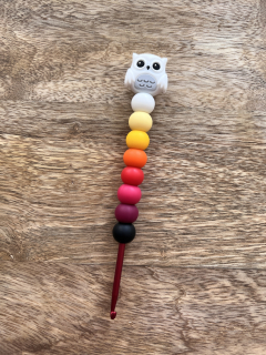 Designový háček 3mm/3,5mm- sova bílá